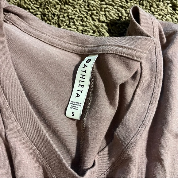 Athleta top size S - Picture 2 of 3